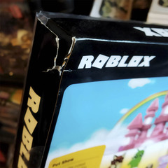 Роблокс Знаменитости Выставка Домашних Животных Набор из 3 Фигурок - НЕБОЛЬШОЕ ПОВРЕЖДЕНИЕ УПАКОВКИ!