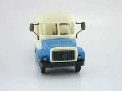KAVZ-3976 Urban Bus white-blue Kompanion 1:43
