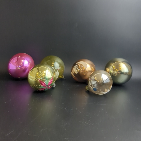 Ёлочные игрушки набор из 6 разных шариков, стекло, роспись, узоры, подвесные, винтаж СССР 1970-1990 гг