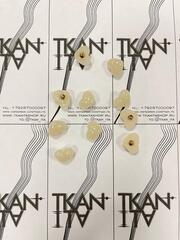 Пуговица пластиковая на ножке "сердце" (Пластик, Светло-бежевый, 15)