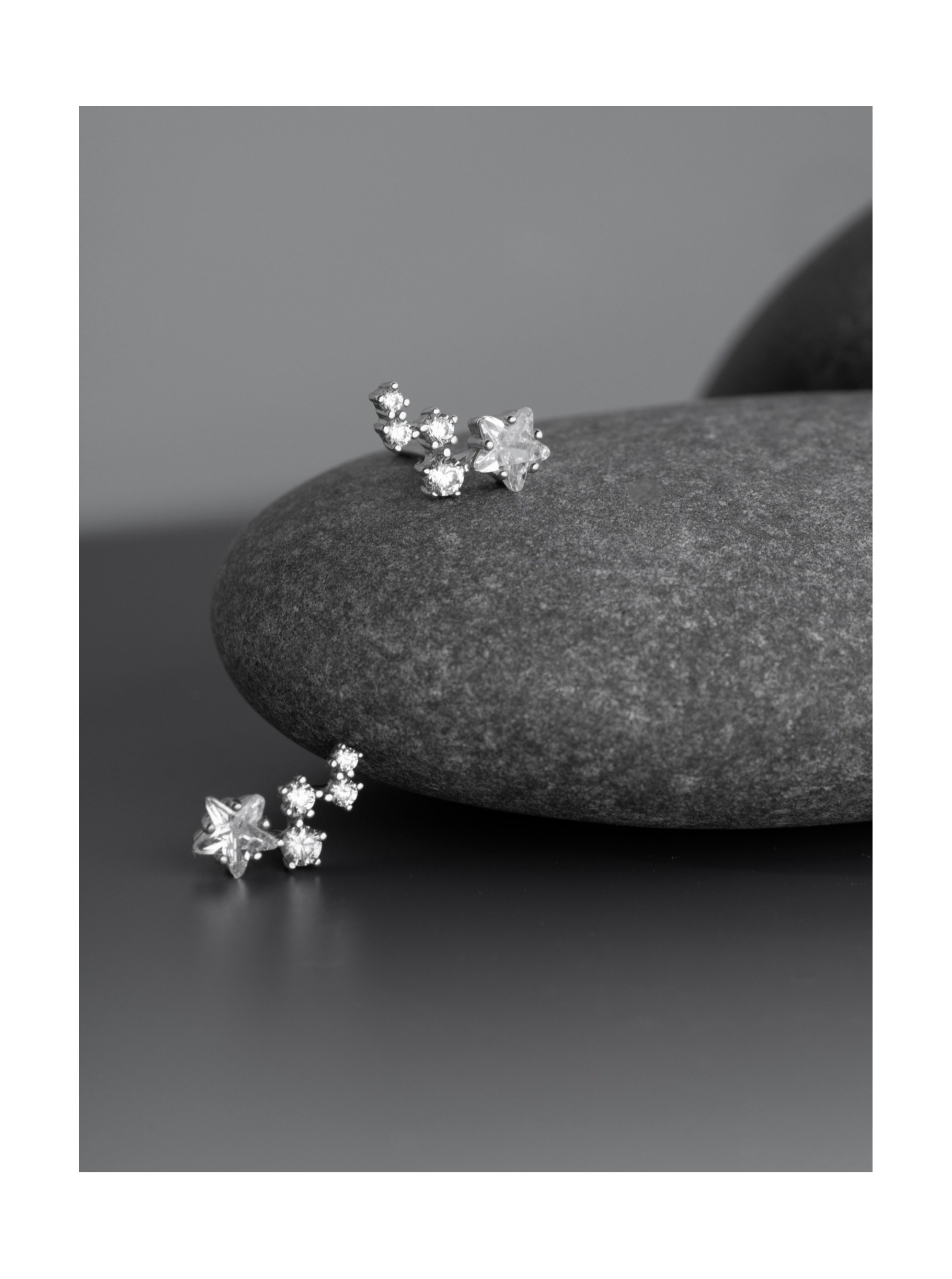 Серьги-гвоздики Кассиопея