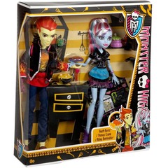 Эбби Боминейбл и Хит Бернс. В классе