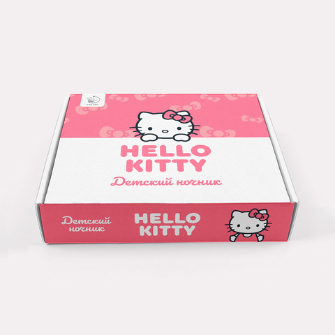 Китти в парке - Hello Kitty