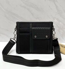 Сумка мужская Bottega Veneta через плечо