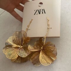 Серьги ZARA длинные с подвесками ЦВЕТЫ