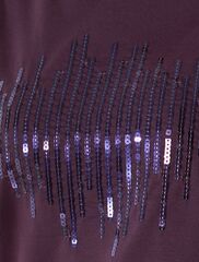 Нарядная футболка с принтом пайетками  D49.133 (131296)