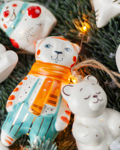 Фарфоровая ёлочная игрушка ручной работы «Тигр», Россия