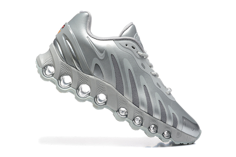 Nike Air Max DN 8 'Wolf Grey Metallic Silver' 