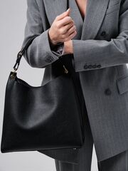 Сумка кожаная черная