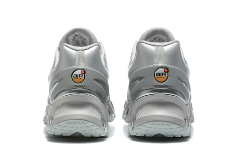 Nike Air Max DN 8 'Wolf Grey Metallic Silver' 