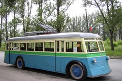 Trolleybus YTB-1 Soviet Bus (SOVA) 1:43