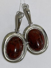 Яшма красная (серьги из серебра)