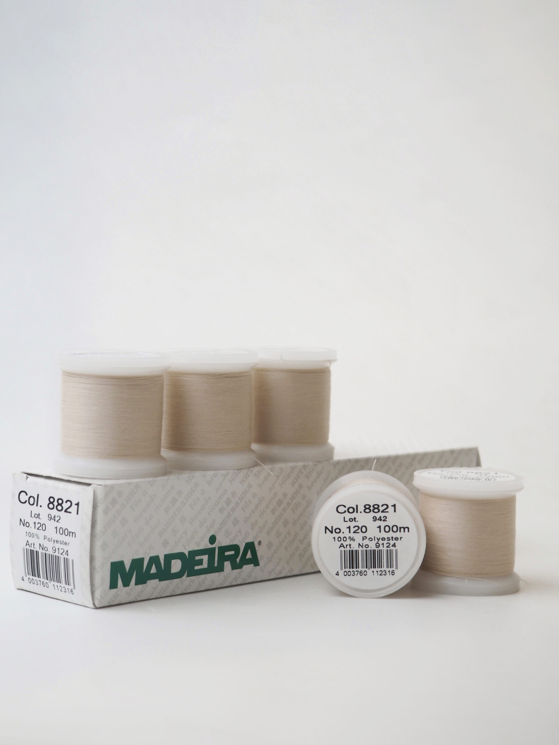 Нитки швейные Madeira aerofil № 120 Col. 8821 бежевый (100, 400, 1000 м)