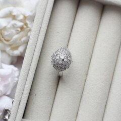 Кольцо с фианитами, родий Д010