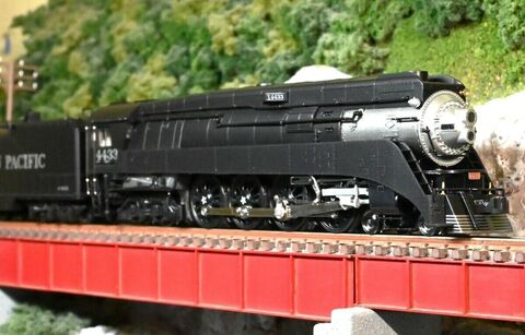 Паровоз Kato N 4-8-4 GS-4 Southern Pacific Postwar Black #4433