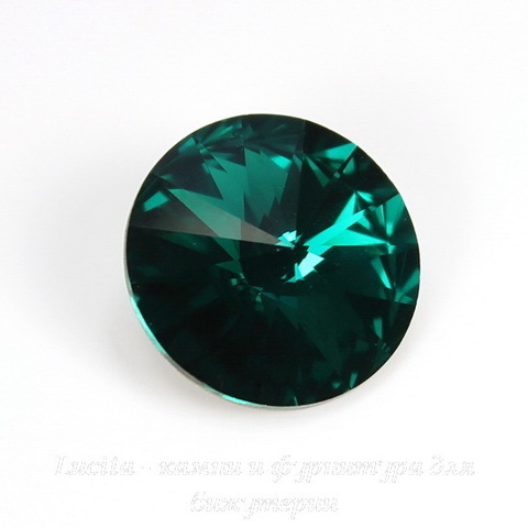 1122 Rivoli Ювелирные стразы Сваровски Emerald  (SS39) 8,16-8,41 мм