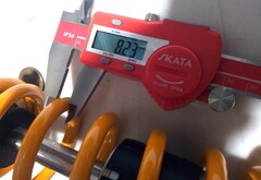 Амортизаторы для Yamaha V-Max 1200 93-94/96-03 года выпуска / Желтый