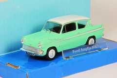 Ford Anglia MK I green/white Cararama 1:43