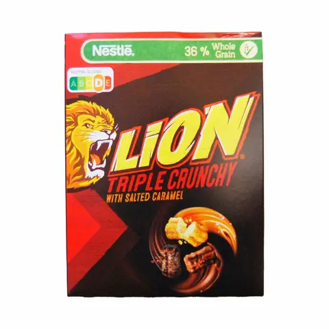 Готовый завтрак Lion 300г Triple Crunchy, шт