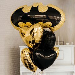 Фонтан из шаров, Бэтмен с черными и золотыми звездами