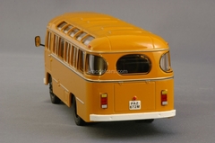 PAZ-672M Classicbus 1:43