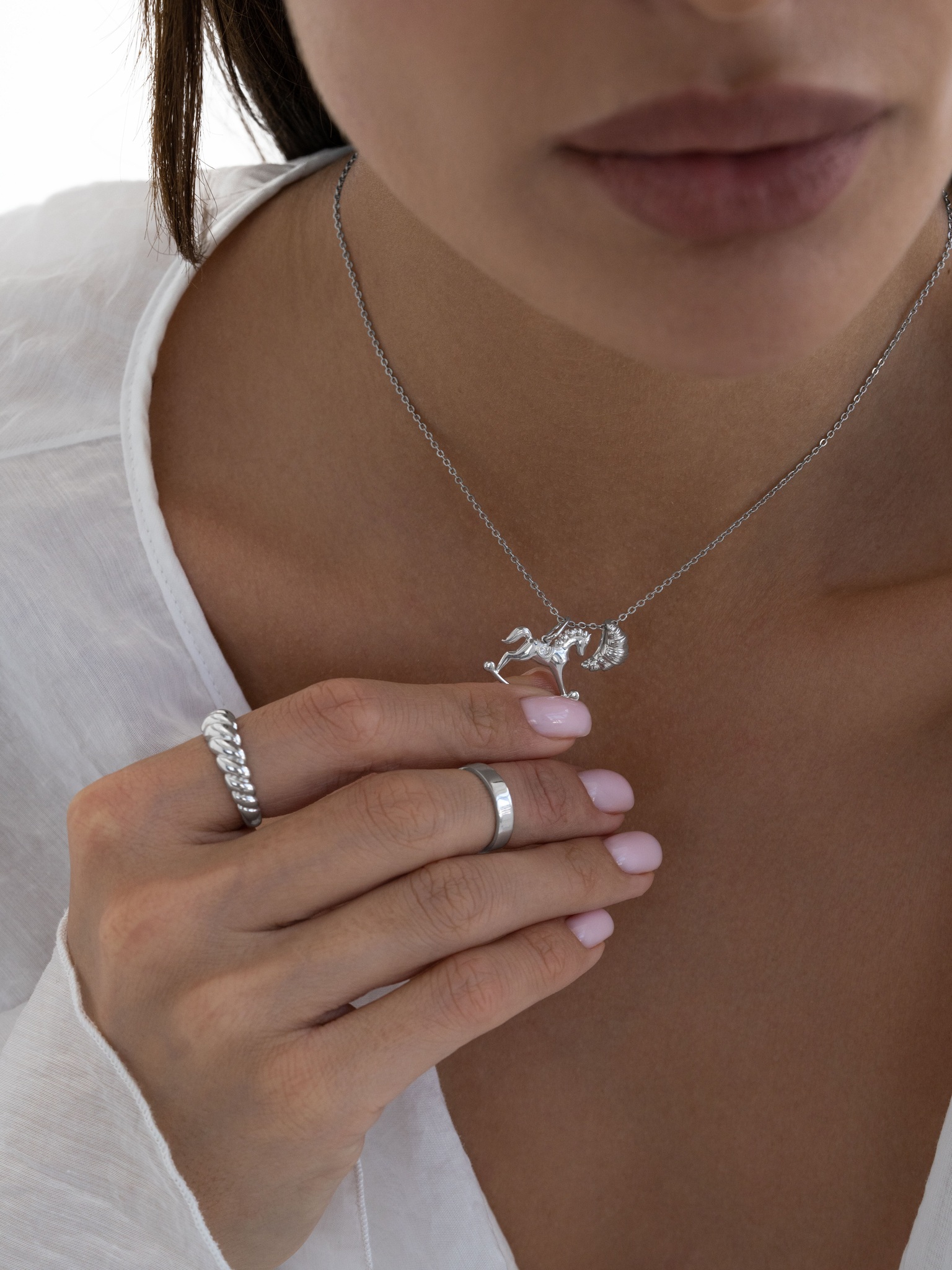 Подвеска лошадка