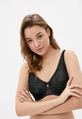 Бюстгальтер Минимайзер Triumph Wild Rose Sensation W01