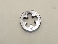 Плашка М12х0,75 d=30мм