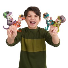 Fingerlings Интерактивный динозавр 