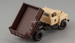 GAZ-52-02 SAZ-3503 beige-brown DIP 1:43