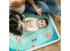 Tiny Love Интерактивный развивающий коврик Океан с мобилем (свет, звук) (3333120701)