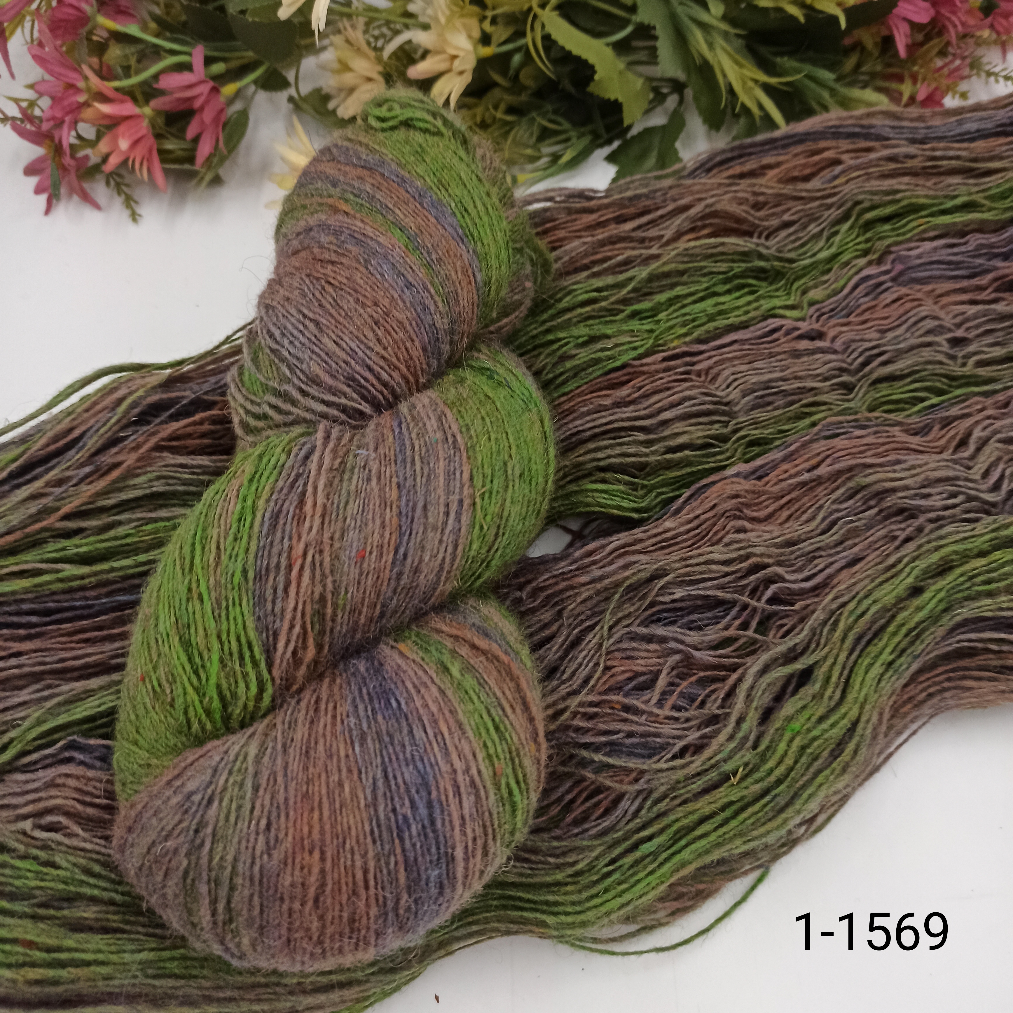 Дундага 6/1 шерсть секционного окрашивания 01-1569 420м/100гр