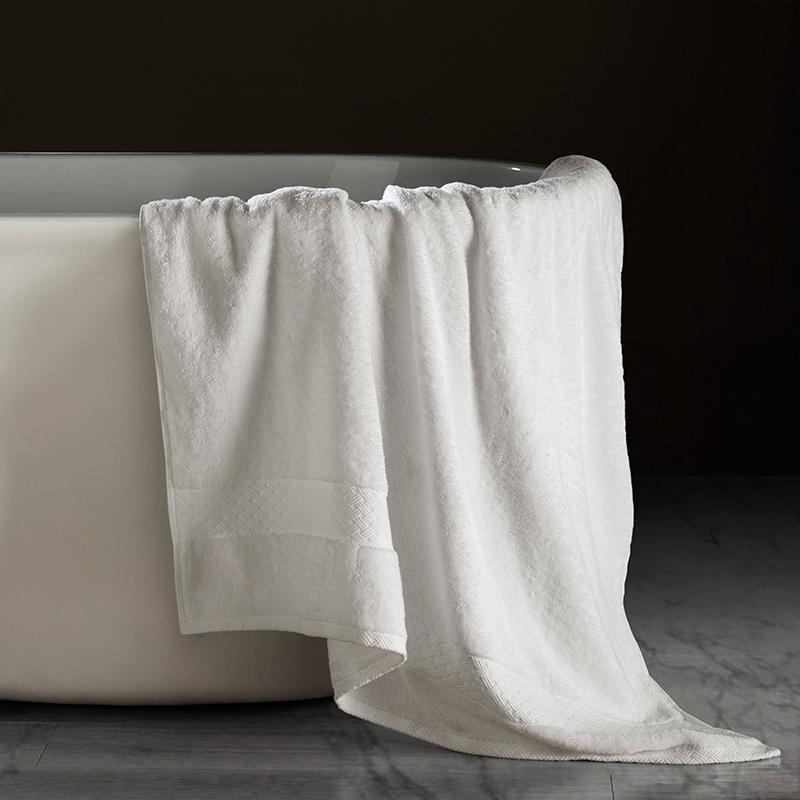 Полотенце Hilton Белое