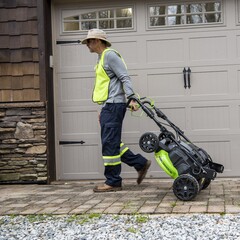 Газонокосилка Greenworks TwinForce GC82LM61S 82V (61 см) самоходная аккумуляторная, без АКБ и ЗУ