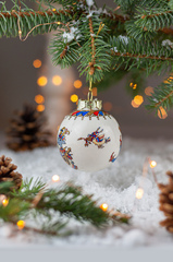 Новогодний шар из фарфора 