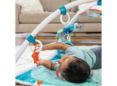 Tiny Love Интерактивный развивающий коврик Океан с мобилем (свет, звук) (3333120701)