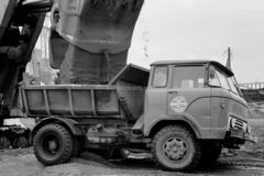 KAZ-608 Kolkhida 1958 dump truck 1:43 Garage