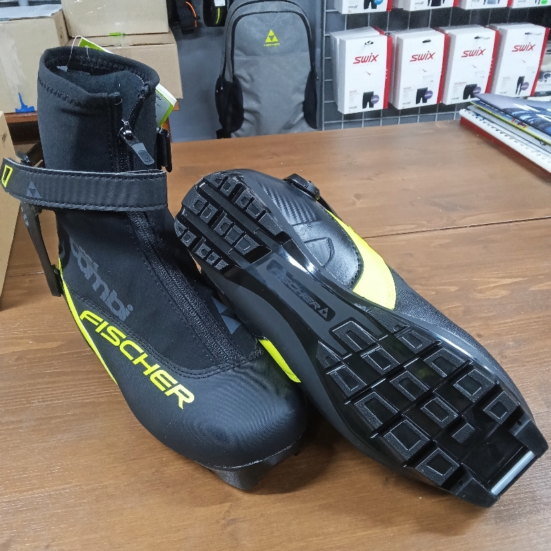 Лыжные ботинки FISCHER RC1 Combi ✔️ купить в Интернет-магазине SKISPORT.PRO