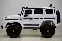 Mercedes-AMG G63 K999KK (ЛИЦЕНЗИОННАЯ МОДЕЛЬ) с дистанционным управлением