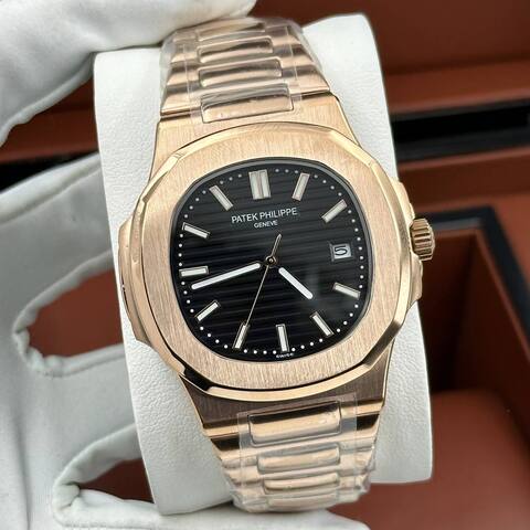 Часы PATEK PHILIPPE