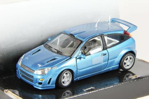 Ford Focus blue Cararama 1:43