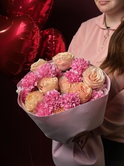 Сборный букет «Розовый бархат»