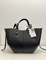 Клаудиа Зернистая кожа (Claudia Dollaro)