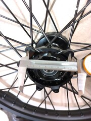 Передний колёсный диск для Honda CR125 / CR250 / CRF250 / CRF450 2002-2025 г.в. / 1.6*21 черный