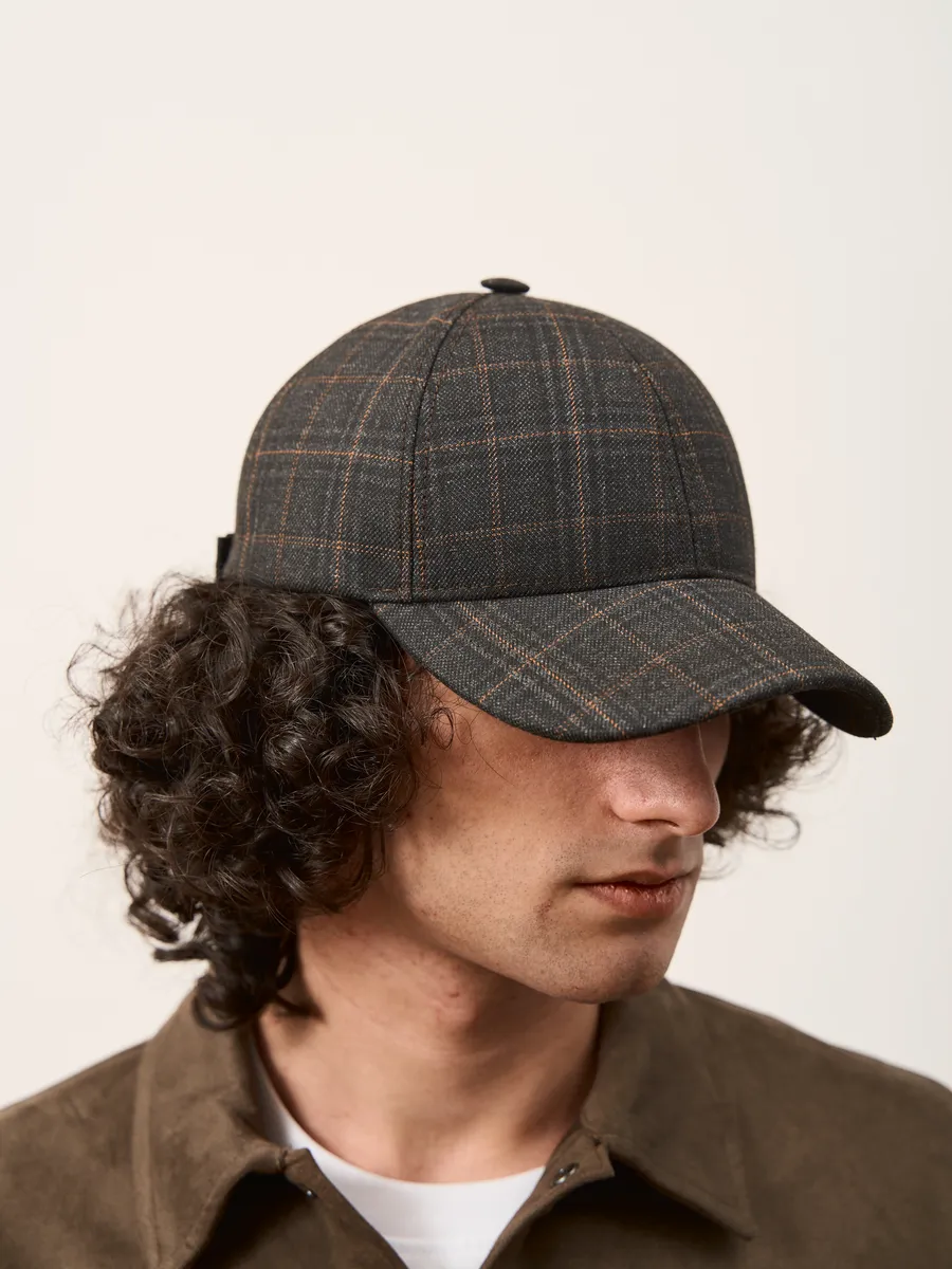 Кепка летняя костюмная ткань