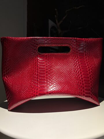 Сумка Луна питон кармин