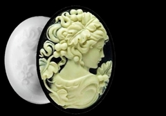 Силиконовый молд Камея Девушка № 32