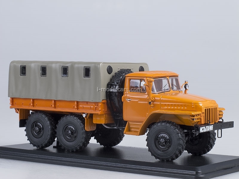 1/43 SSM 1055 Start Scale Models truck URAL 375D