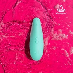 Бесконтактный клиторальный стимулятор Womanizer Classic 2 - Marilyn Monroe (мятный)