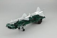 Transport-loading vehicle PR11 with rocket 13DSU green DIP 1:43